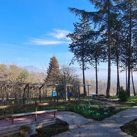 "Il Casaletto" Agriturismo Moderno, Vista Panoramica E Cibo Spettacolare- Scurcola Marsicana Exteriér fotografie