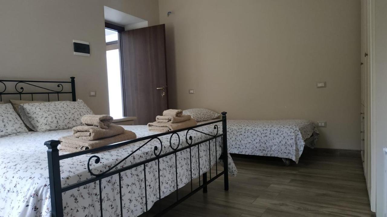 "Il Casaletto" Agriturismo Moderno, Vista Panoramica E Cibo Spettacolare- Scurcola Marsicana Exteriér fotografie