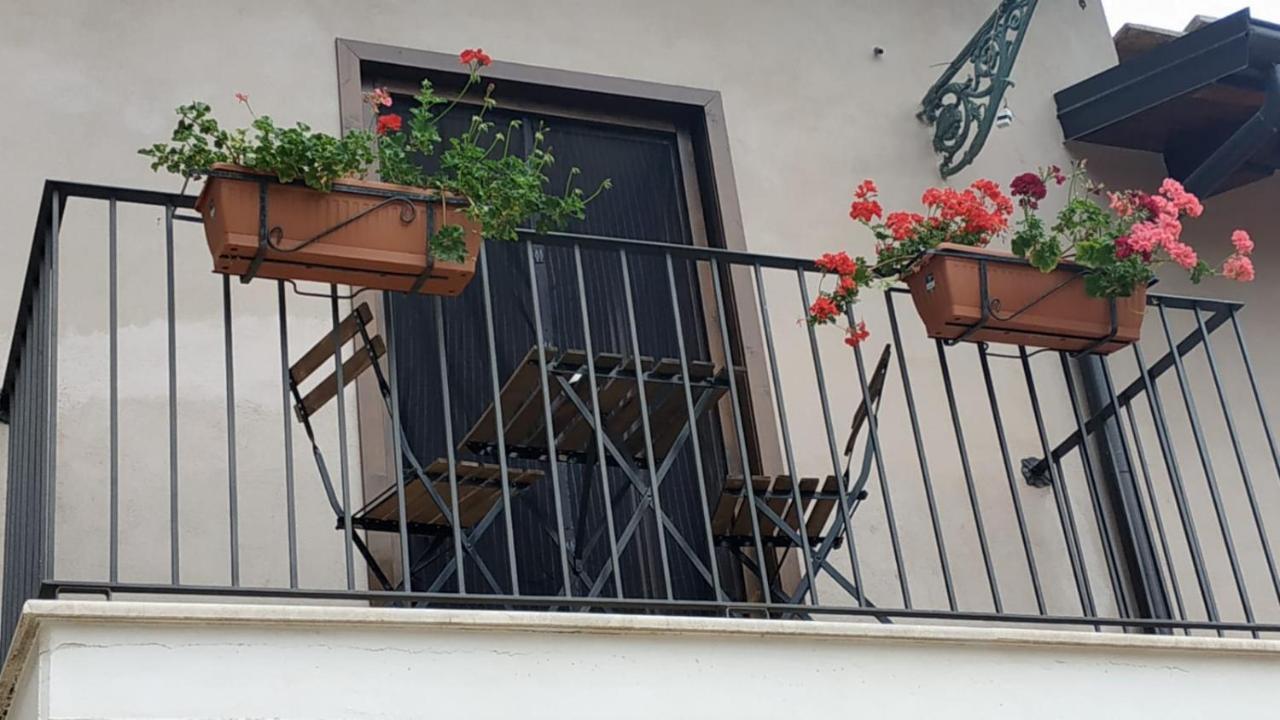 "Il Casaletto" Agriturismo Moderno, Vista Panoramica E Cibo Spettacolare- Scurcola Marsicana Exteriér fotografie