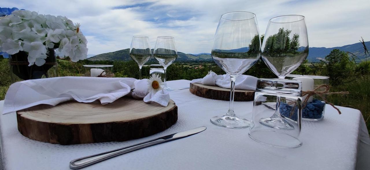 "Il Casaletto" Agriturismo Moderno, Vista Panoramica E Cibo Spettacolare- Scurcola Marsicana Exteriér fotografie