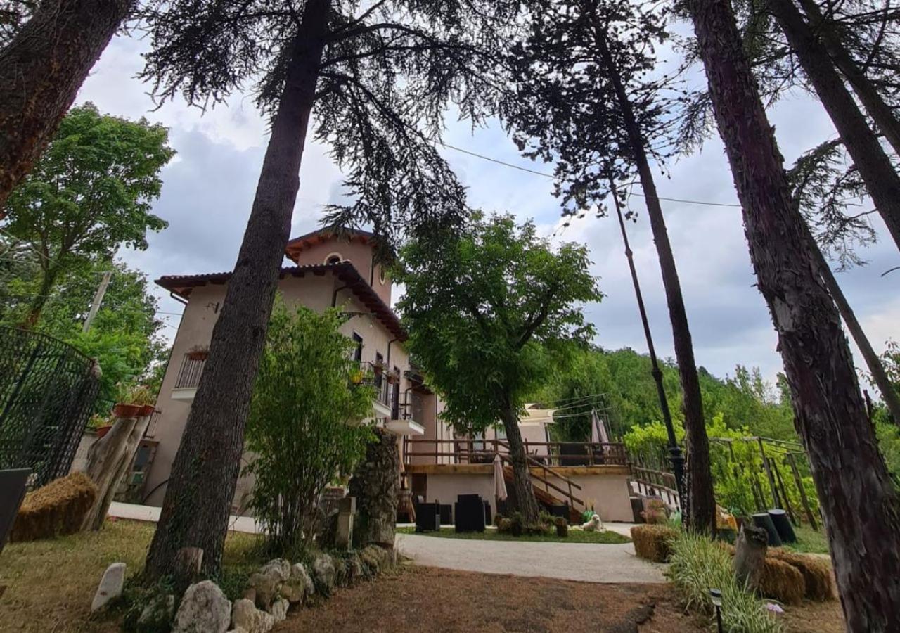 "Il Casaletto" Agriturismo Moderno, Vista Panoramica E Cibo Spettacolare- Scurcola Marsicana Exteriér fotografie